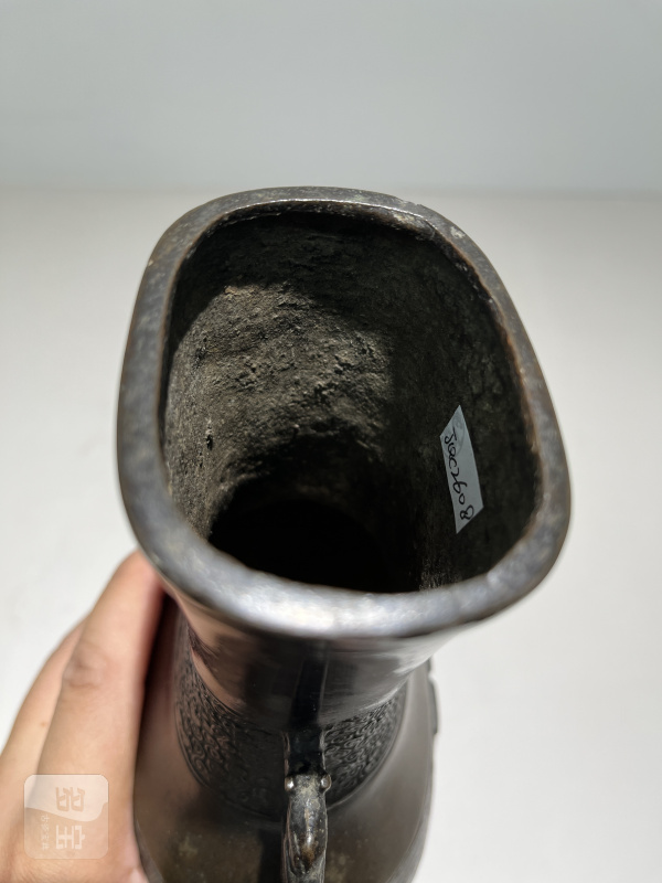 元 海水八卦纹双龙耳瓶 - 图9